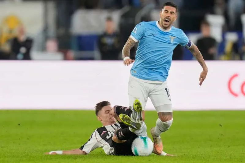 Lazio se aleja de los primeros puestos