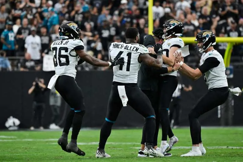 Superó el récord por dos yardas