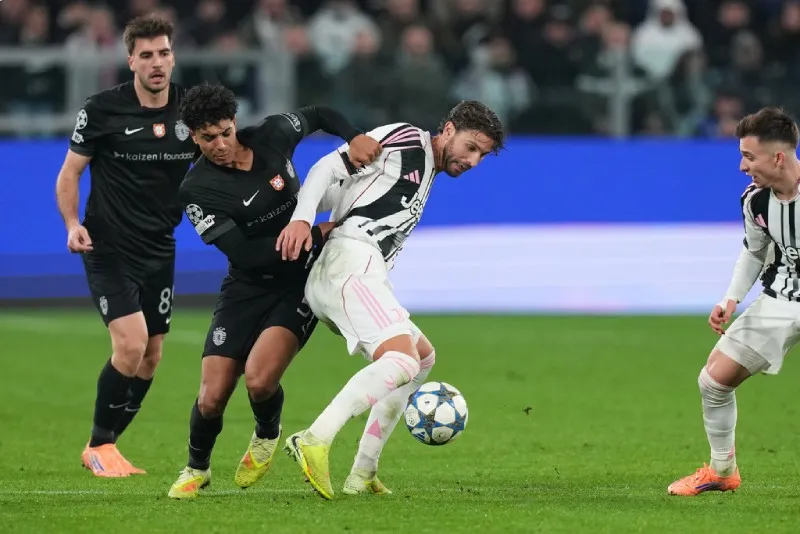 Juventus y Sporting empataron en el compromiso en Turín