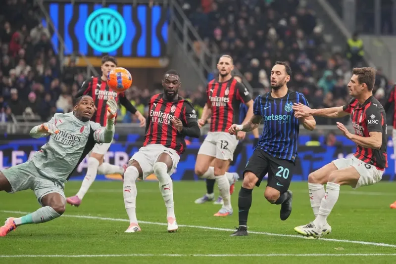 Maignan fue el héroe en el Derbi