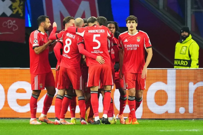 Benfica se adelantó a los seis minutos de juego