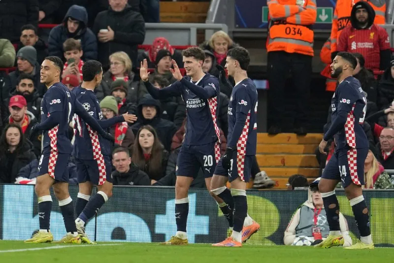 Golearon a los reds de visita