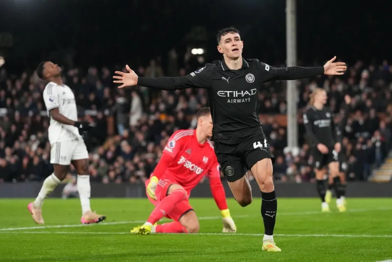 Foden hizo un doblete en el partido