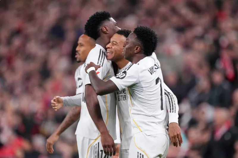 Mbappé volvió a brillar con Real Madrid