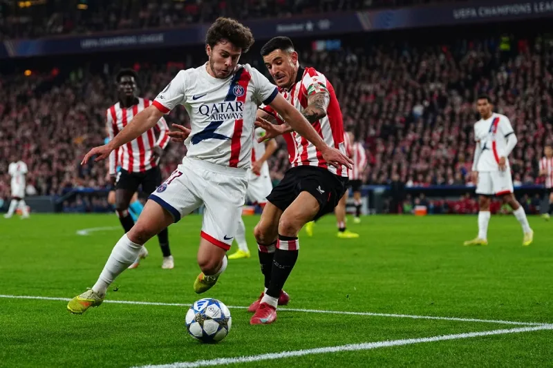 Neves en el partido de PSG contra Athletic