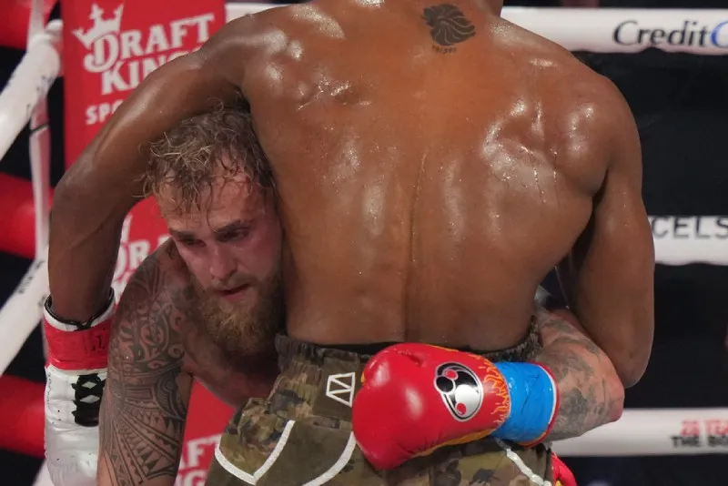 La pelea entre ambos | AP