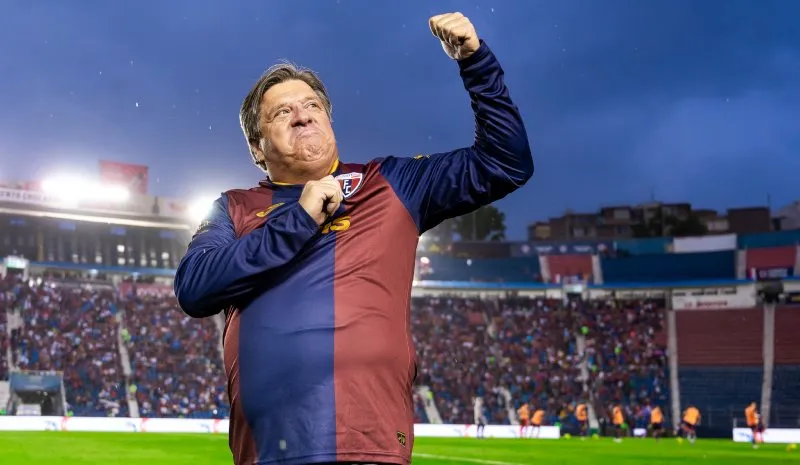 Herrera en reconocimiento de Atlante