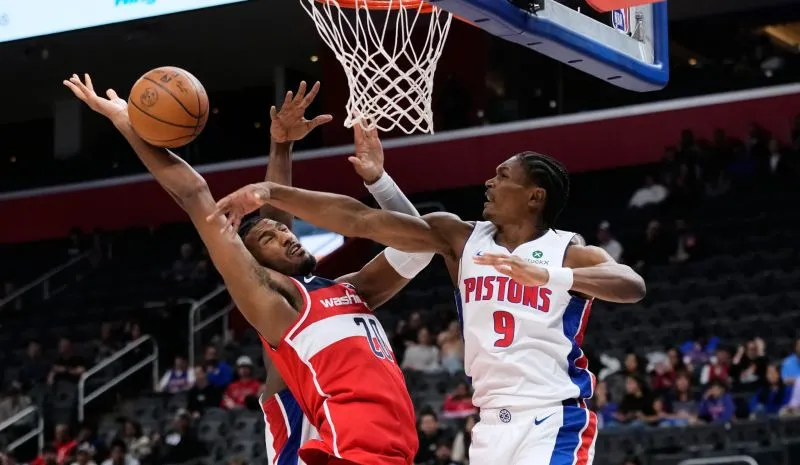 Thompson con Pistons