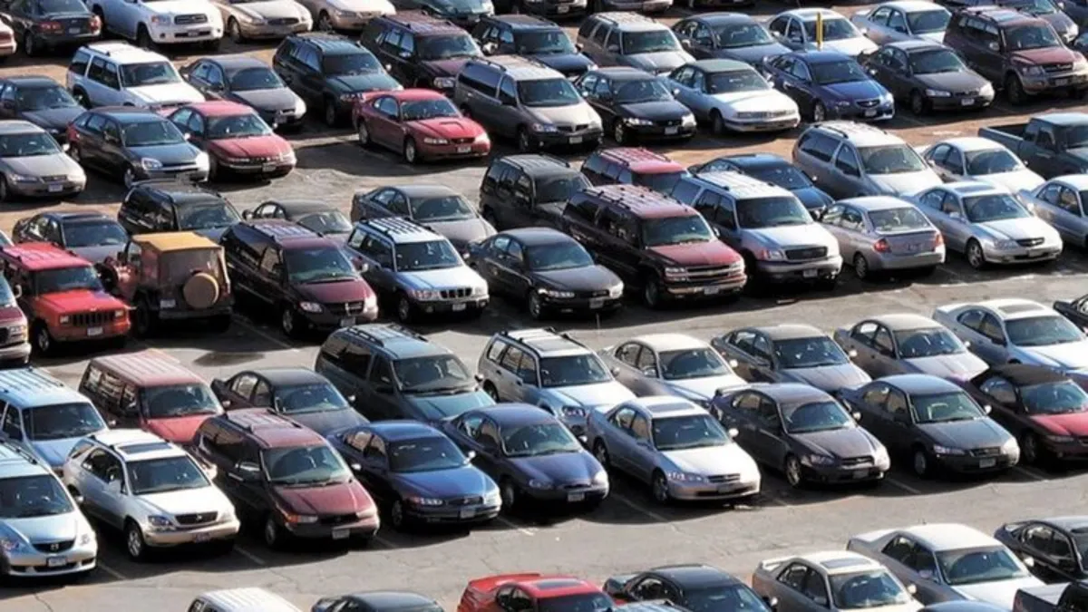 AMLO permitió la entrada rápida de los autos de EU y Canadá / Redes Sociales