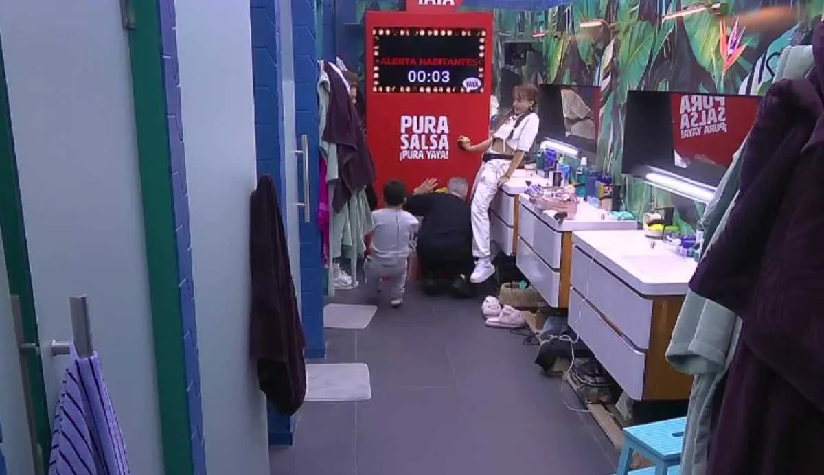 Todo surgió porque Alexis le dijo &quot;quítate&quot; a Elaine/X: @LaCasaFamososMx