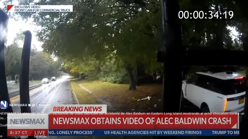 Un camión de basura se puso enfrente y al esquivarlo se estrelló / Redes Sociales