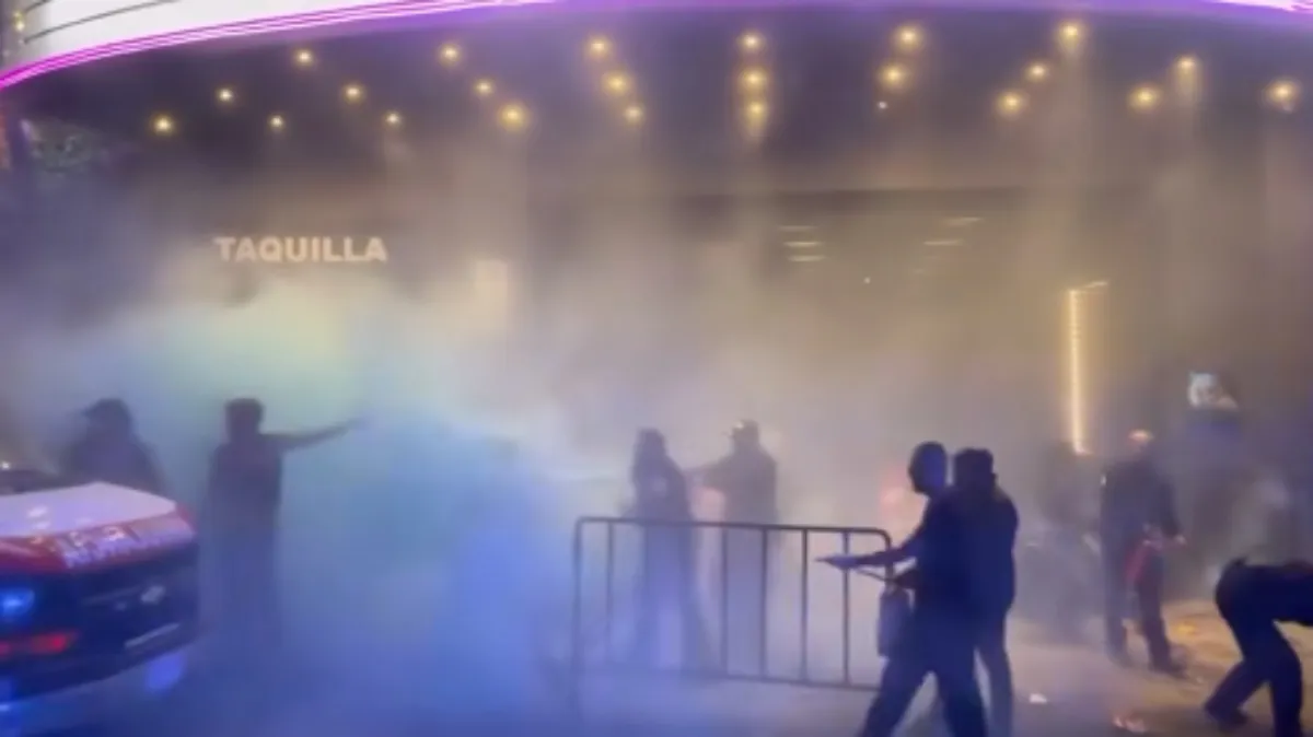 Los elementos de seguridad de Sala Urbana se lanzaron contra los asistentes / Especial