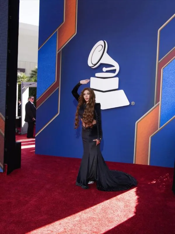 Su paso por los Latin Grammy fue muy criticada por su forma de verse / IG: @labellakath