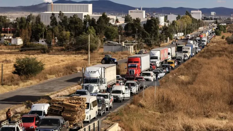 Productores y campesinos amagan con bloquear los caminos principales / Redes Sociales