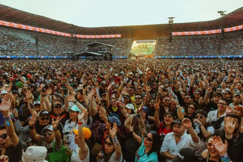 El 14 y 15 de marzo llega una edición más del Vive Latino / FB: @festivalvivelatino