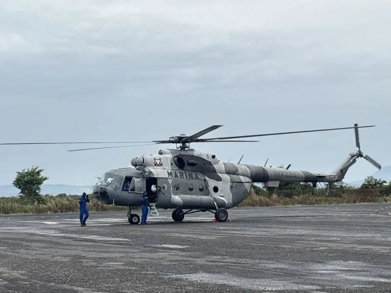 La Marina envió equipo de ayuda para atender a los heridos / Redes Sociales