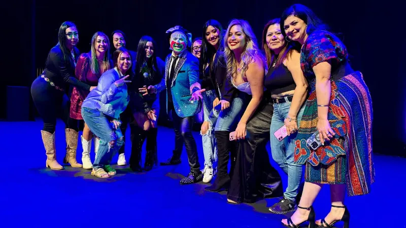 Hasta el momento, el comediante no ha respondido a las acusaciones / FB: @brincosdierasofficial