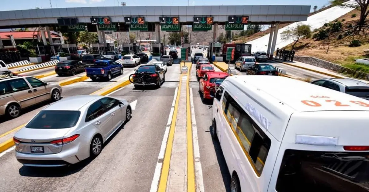 El pago en efectivo continuará en todas las casetas / Redes Sociales