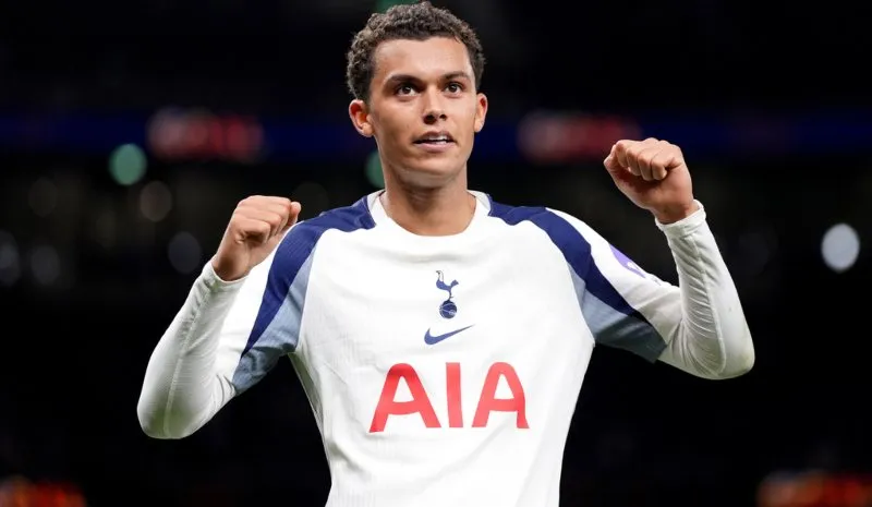 Tottenham se lleva la victoria