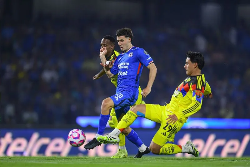 Imágenes del Cruz Azul vs América | MEXSPORT