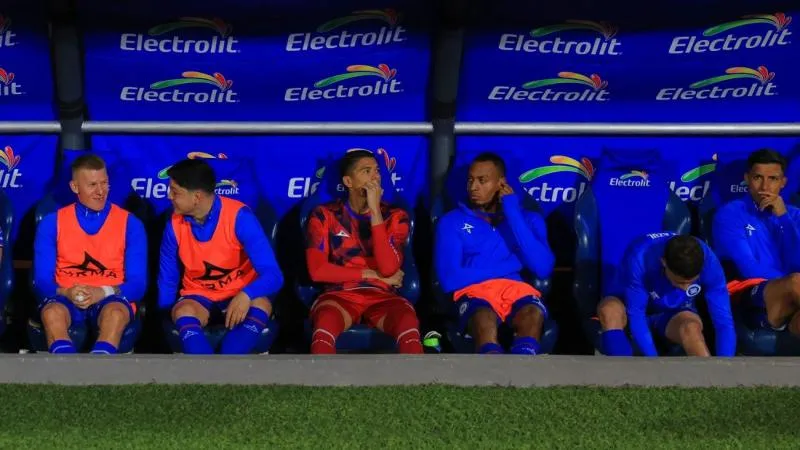 Ditta y Mier estuvieron en la banca | MEXSPORT