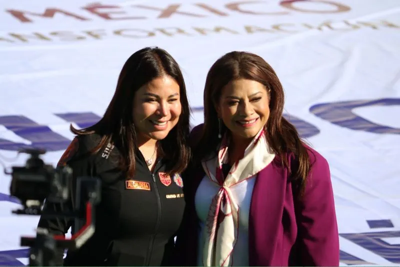 Clara Burgada estuvo en el AHR antes del GP de México | AXEL FERNÁNDEZ