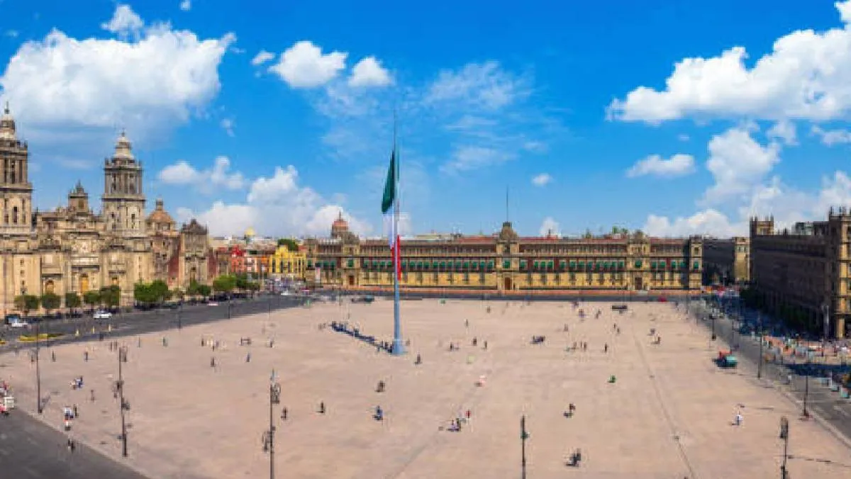 Este nuevo camión de pasajeros llegará hasta el Centro Histórico/Pixabay