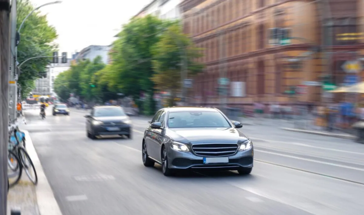 Revisa todos los días el Programa No Circula para evitar alguna multa / FREEPIK