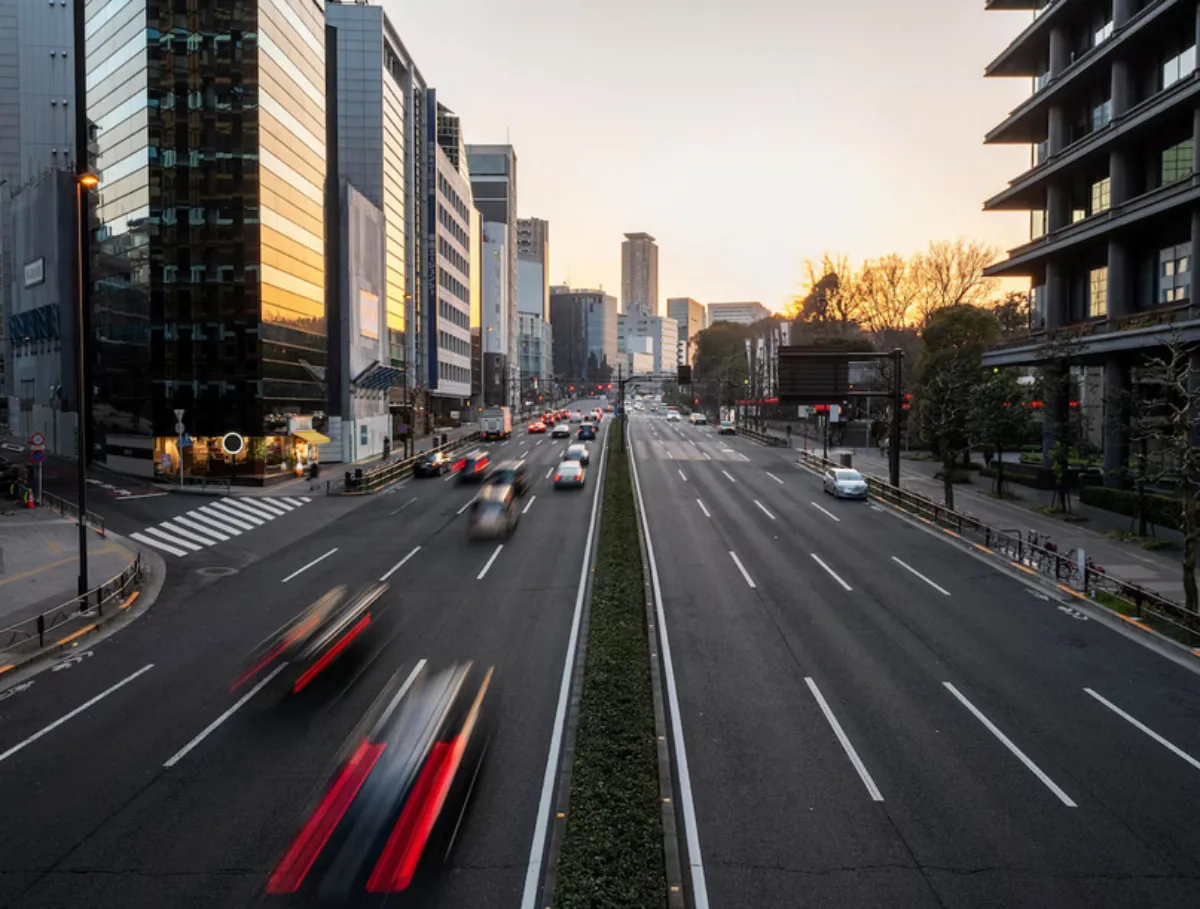 Revisa a diario el programa Hoy No Circula para evitar multas / FREEPIK|