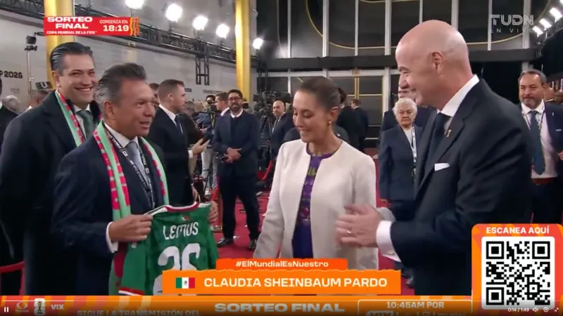 Claudia Sheinbaum fue recibida por un comité mexicano y de la FIFA / Redes Sociales