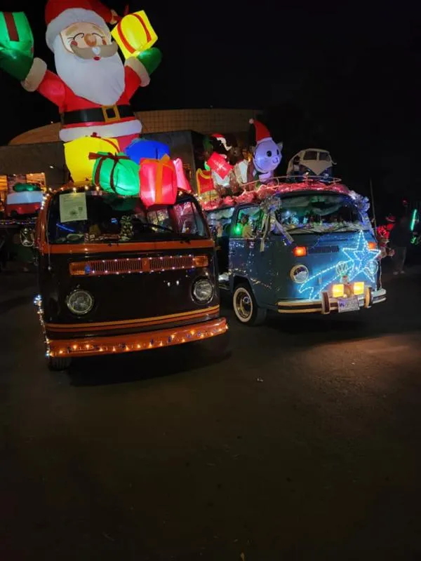 Este domingo es cuando se realizará la Caravana Navideña de Combis 2025 / Redes Sociales