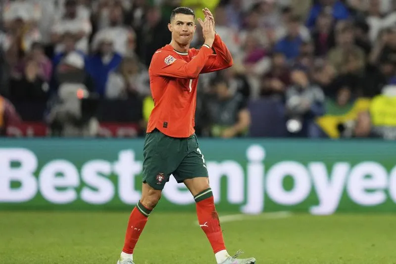 Cristiano Ronaldo volvió a hablar sobre su rivalidad con Messi | AP