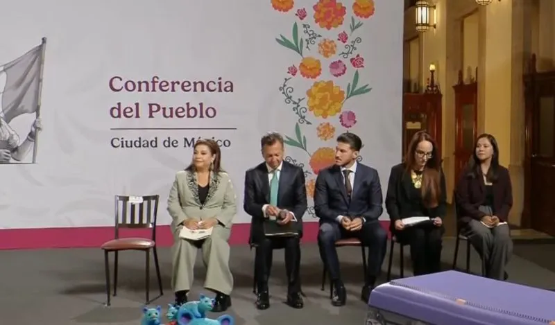 Autoridades en mañanera