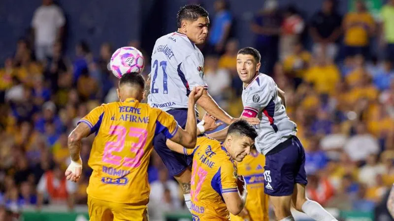 Imágenes del Cruz Azul vs Tigres | MEXSPORT