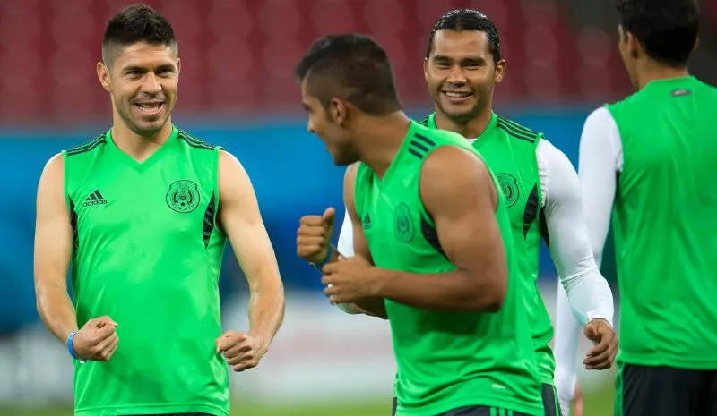 Oribe Peralta con el Tri