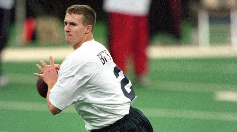 Regresa a los micrófonos