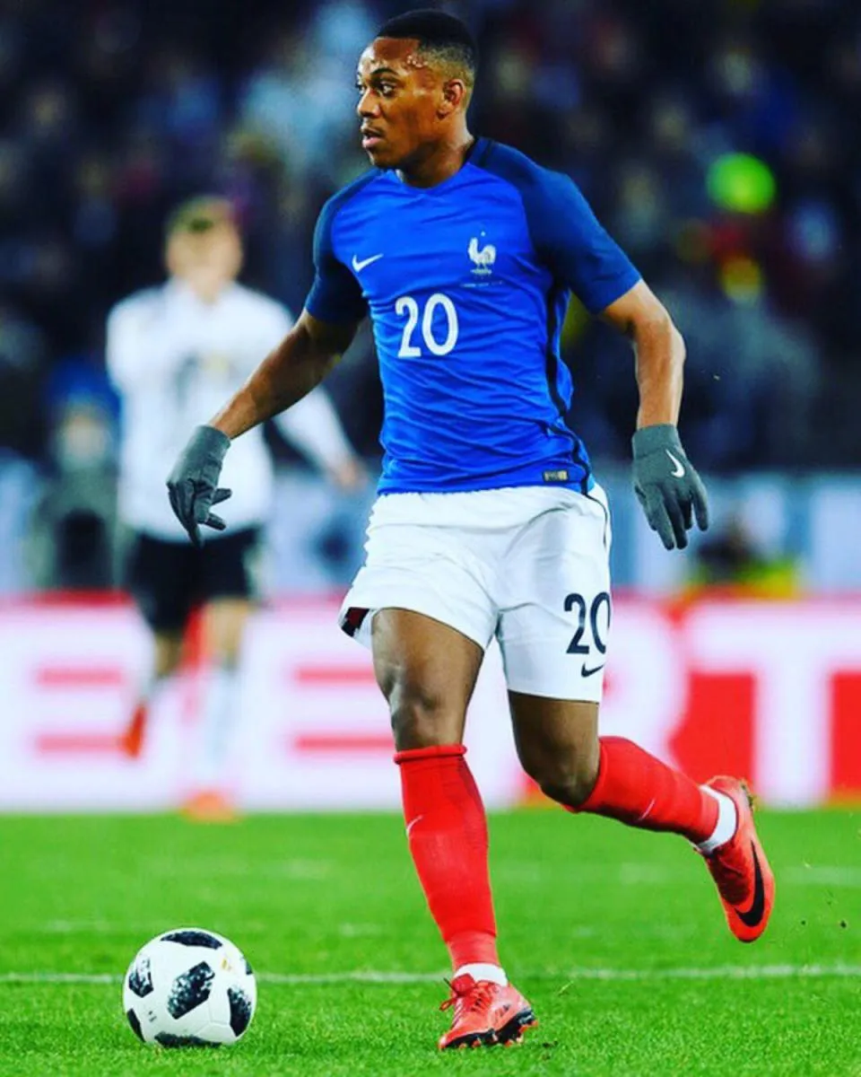 Martial | @AnthonyMartial