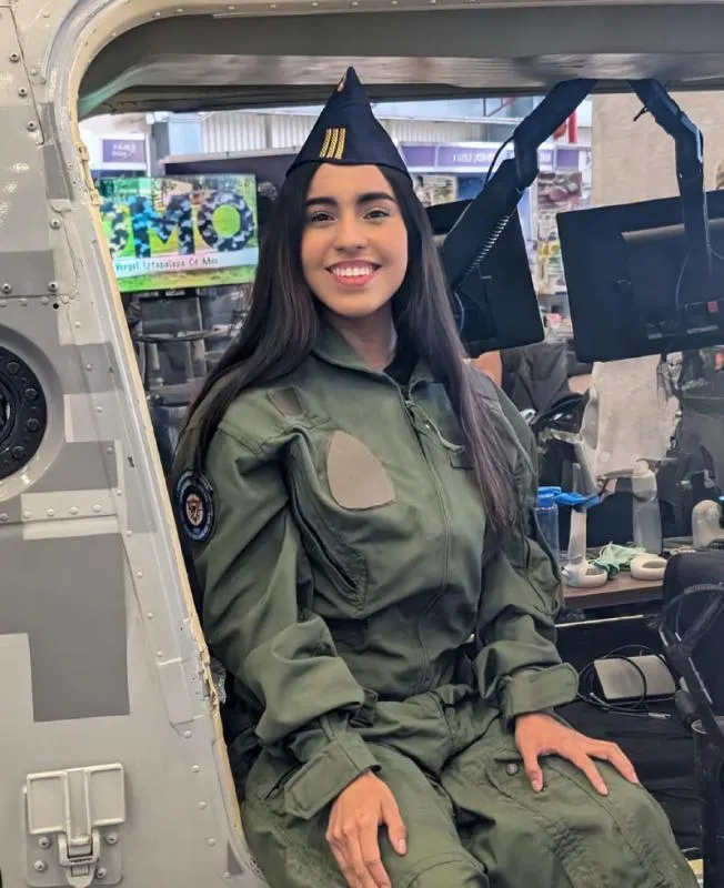 La regia, de 21 años, es estudiante de Ingeniería Robótica / IG: @astro.daf