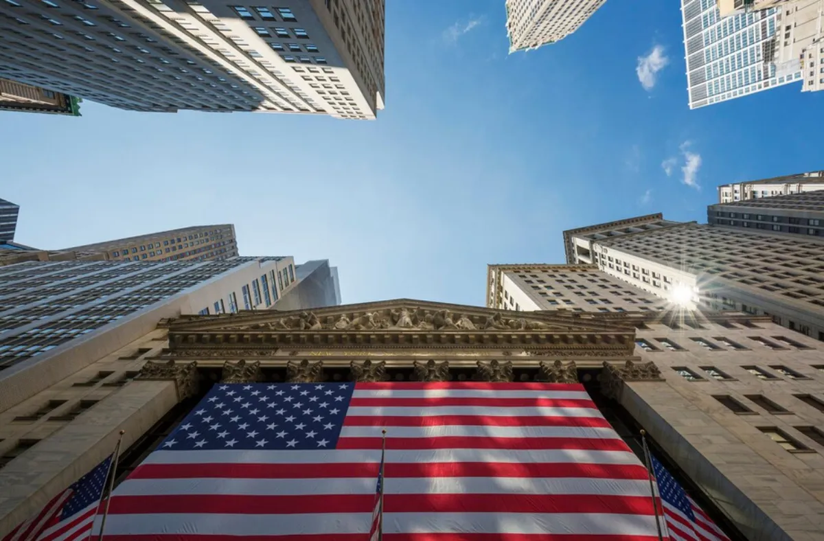 Los estragos de la pandemia siguen afectando la economía estadounidense / FREEPIK