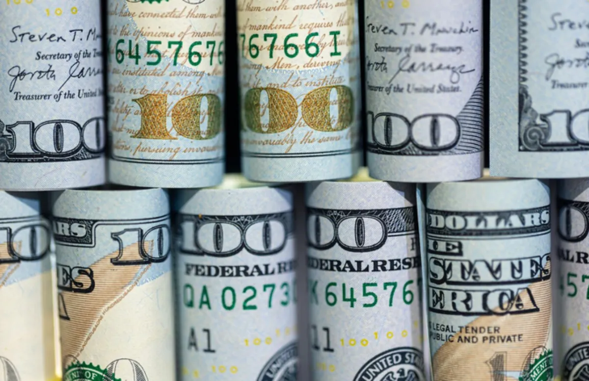 Revisa día a día el tipo de cambio de las divisas / FREEPIK