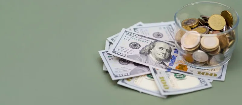 El dólar se sigue cotizando promedio por debajo de los $19.00 pesos por unidad / FREEPIK