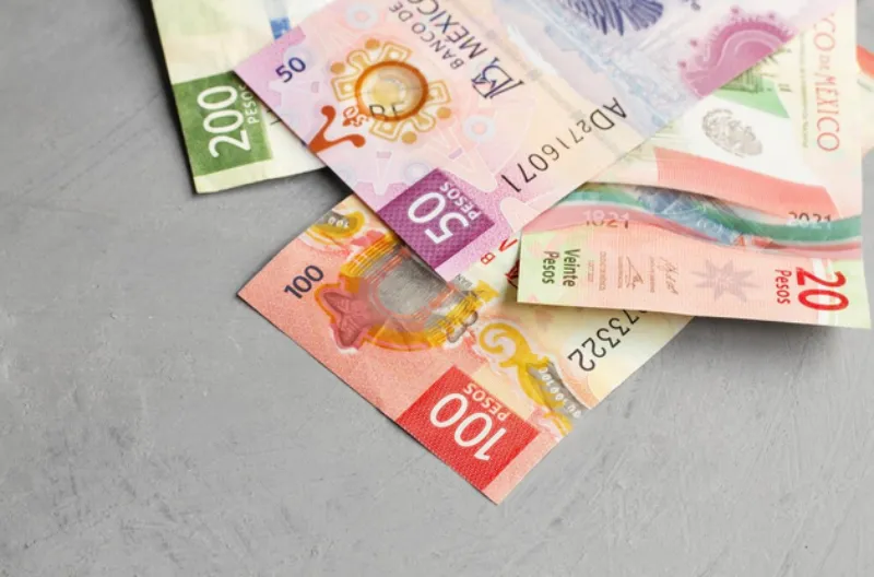 El dólar se sigue cotizando promedio por debajo de los $19.00 pesos por unidad / FREEPIK