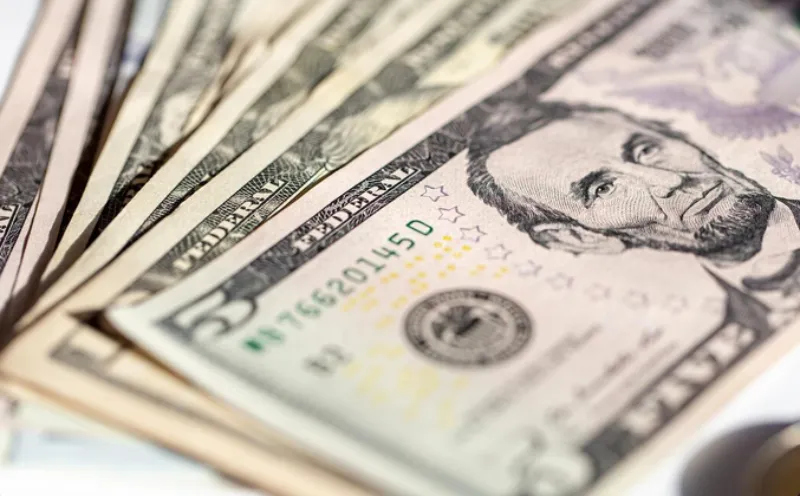 Los expertos financieros esperan una jornada tranquila / FREEPIK