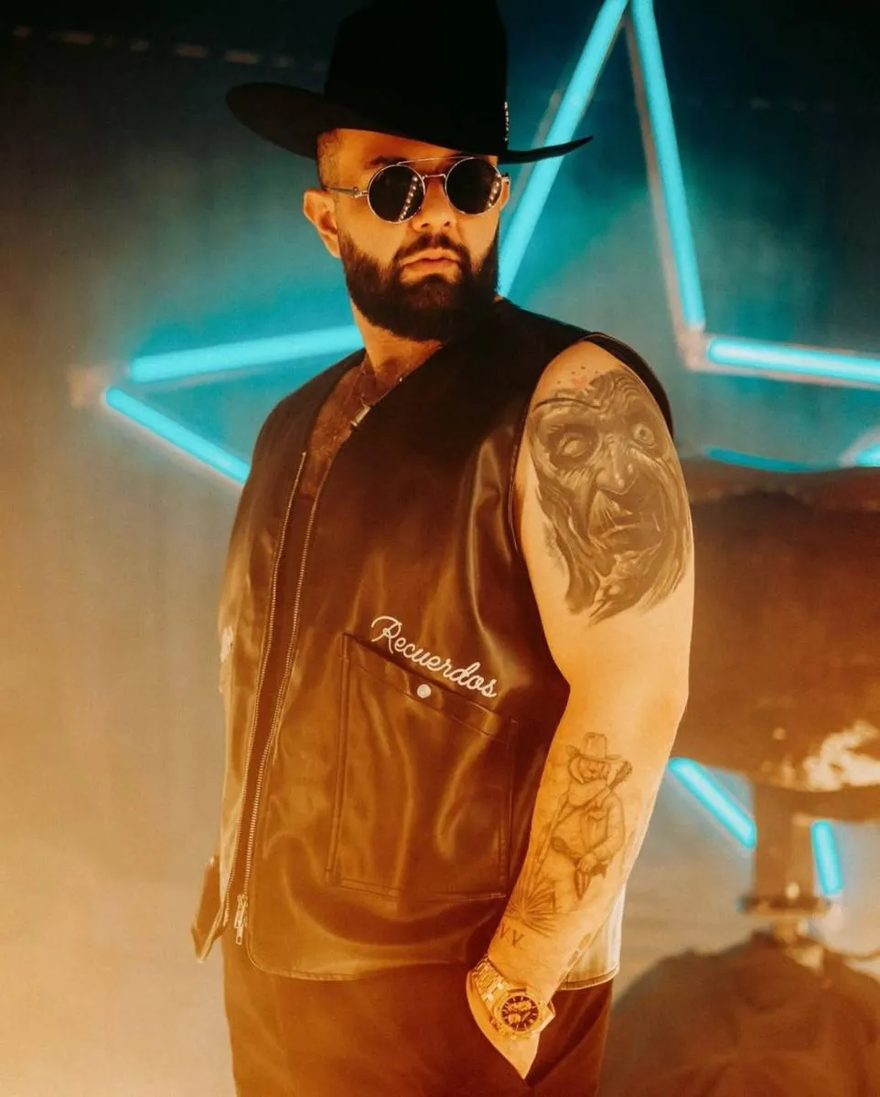 El sonorense llevará el regional mexicano al recinto más futurista del mundo/Ig: carinleonoficial