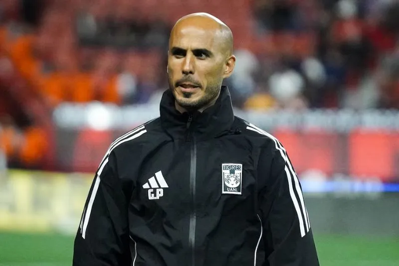 Pizarro sería el más joven en ganar en la época de torneos cortos | MEXSPORT