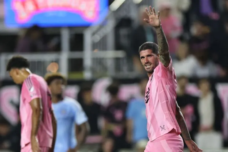 El mediocampista argentino se quedará con el Inter Miami | AP