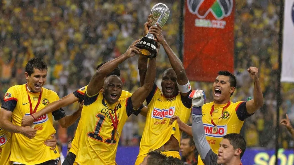 América celebrando uno de sus 16 títulos | MEXSPORT