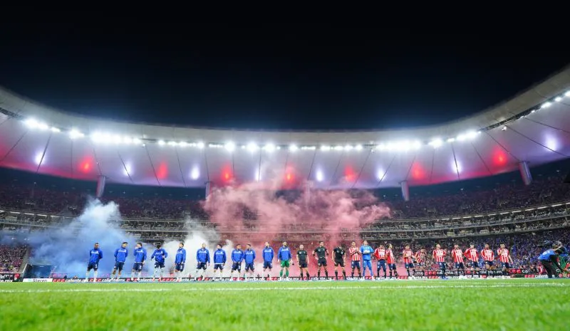 Postales del Estadio Akron