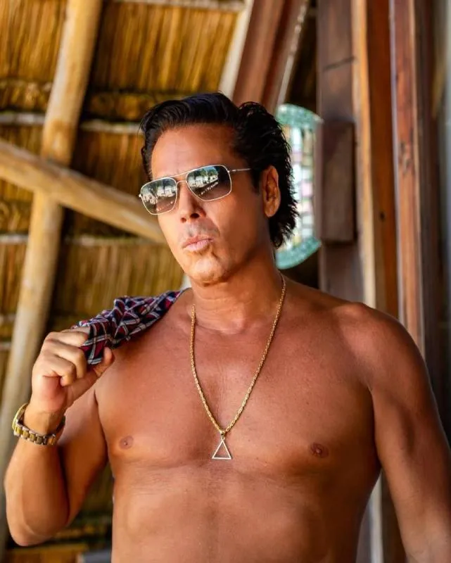 Roberto Palazuelos asegura que su restaurante es rentable y mantiene una clientela fiel que valora la experiencia culinaria. / @tacospapi_mx