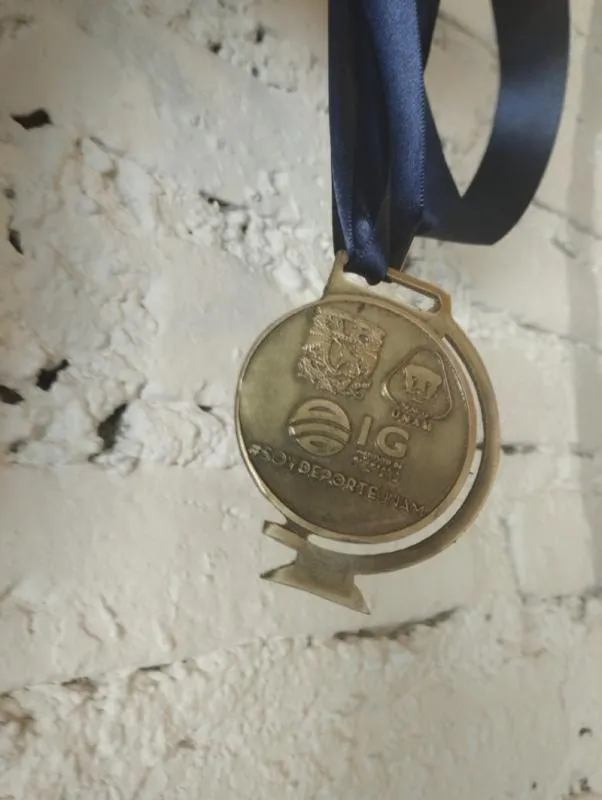 Medalla | @I_Solorio